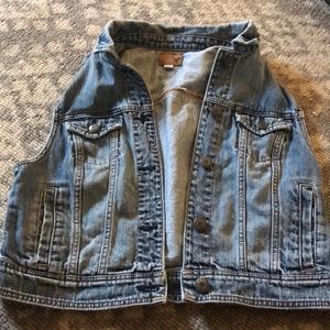 American Eagle Denim Crop Vest